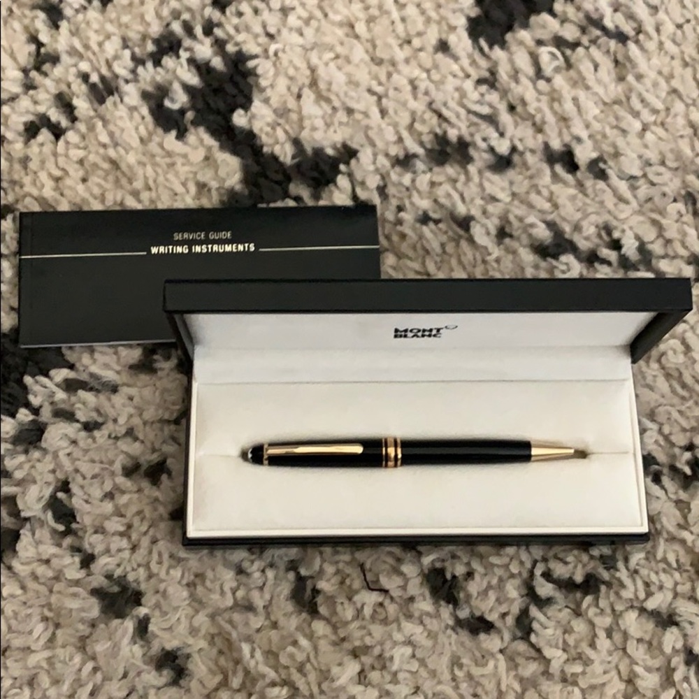 Mont Blanc Meisterstück Gold-Coated LeGrand pen